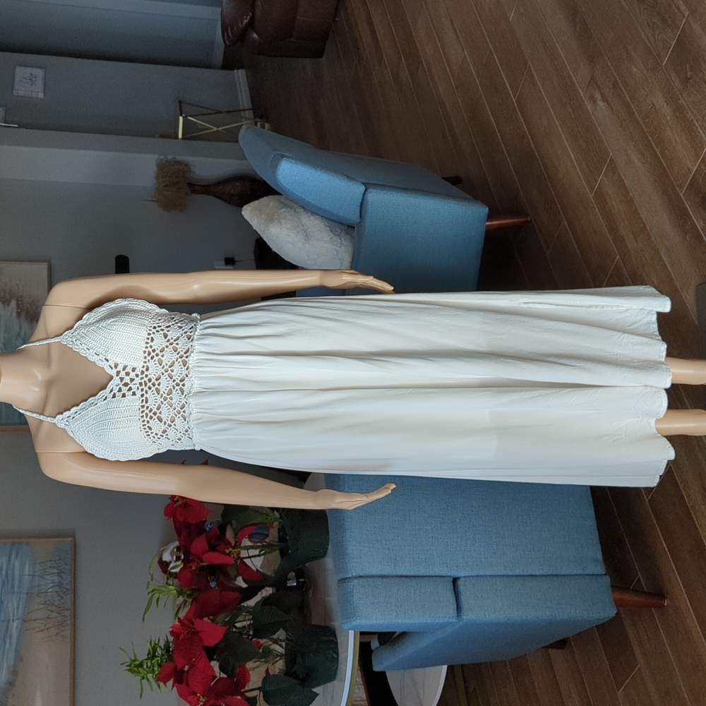 White Crochet Dress Size M